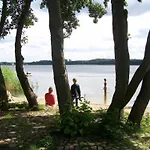 Mobile Im Mit Seezugang Feriehus *